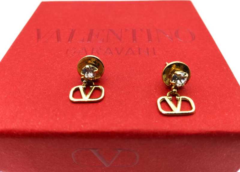ヴァレンチノ買取 Vロゴピアス